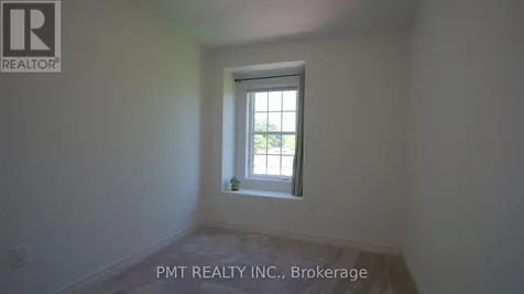 50 Robert Peel Road Kitchener ON N2H 0B5