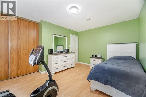 178 Athenia Drive Hamilton ON L8J 1V8