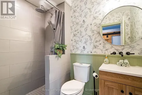 12 Patton Street Collingwood ON L9Y 0E5