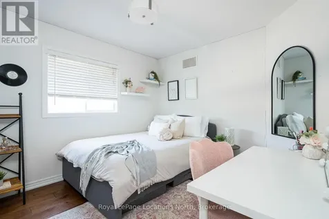 12 Patton Street Collingwood ON L9Y 0E5