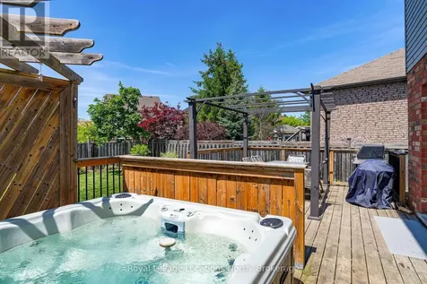 12 Patton Street Collingwood ON L9Y 0E5