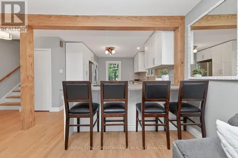 140 Begonia Avenue Ottawa ON K1H 6E4