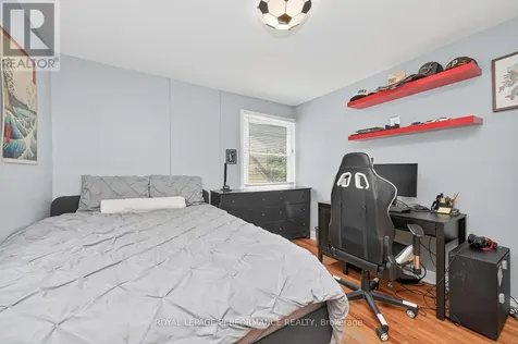 140 Begonia Avenue Ottawa ON K1H 6E4
