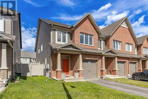 93 Nepeta Crescent Ottawa ON K1T 0S6