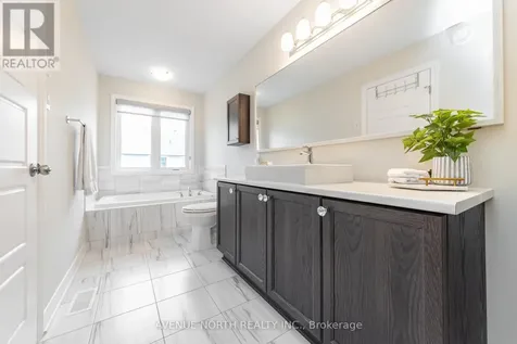 93 Nepeta Crescent Ottawa ON K1T 0S6