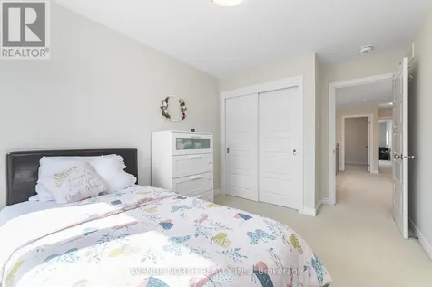 93 Nepeta Crescent Ottawa ON K1T 0S6