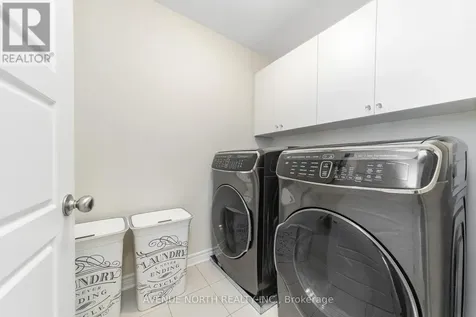93 Nepeta Crescent Ottawa ON K1T 0S6