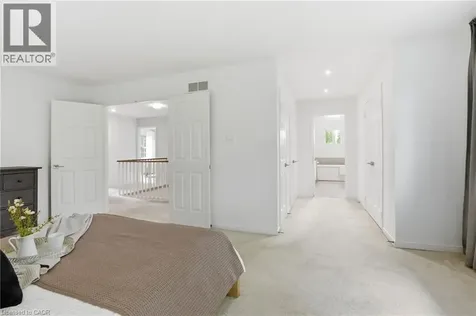 133 Warner Drive Oakville ON L6L 6G7