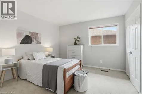 133 Warner Drive Oakville ON L6L 6G7