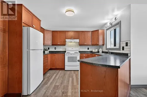 107 Lorne Street Smiths Falls ON K7A 3L1