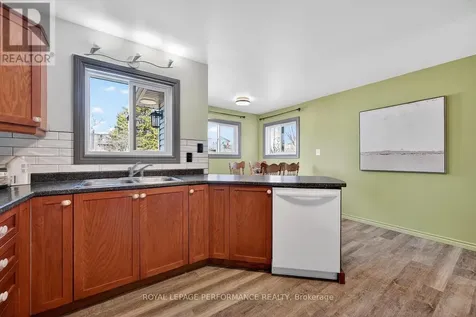 107 Lorne Street Smiths Falls ON K7A 3L1