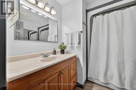 107 Lorne Street Smiths Falls ON K7A 3L1
