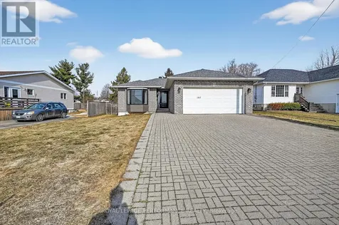 107 Lorne Street Smiths Falls ON K7A 3L1