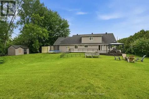 2895 Des Trembles Avenue Ottawa ON K4C 1B6
