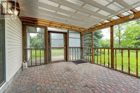 363 Napoleon Street Carleton Place ON K7C 3Y3