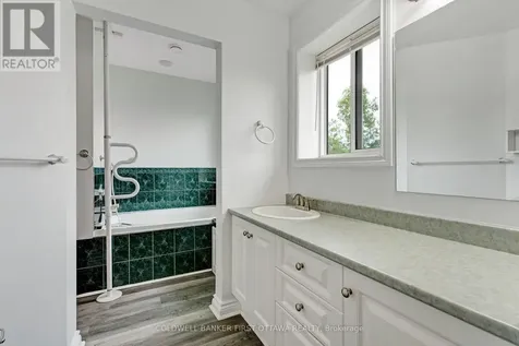 363 Napoleon Street Carleton Place ON K7C 3Y3