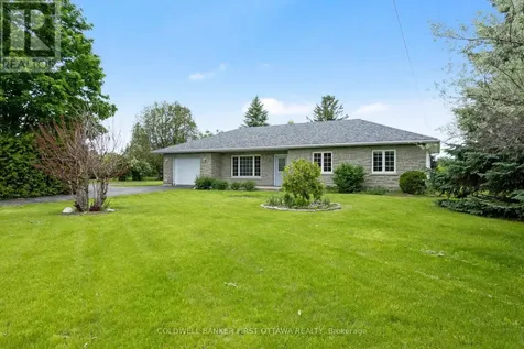 363 Napoleon Street Carleton Place ON K7C 3Y3
