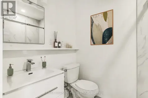 303 Lavergne Street Ottawa ON K1L 5E2