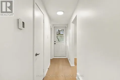 303 Lavergne Street Ottawa ON K1L 5E2