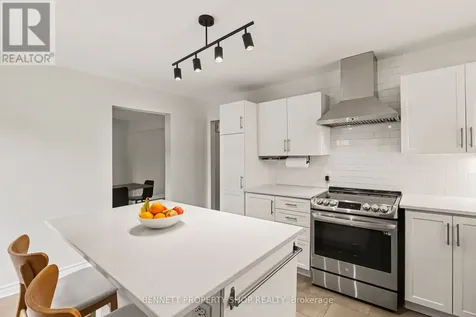 1474 Delia Crescent Ottawa ON K4A 2Y2