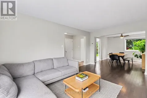 1474 Delia Crescent Ottawa ON K4A 2Y2