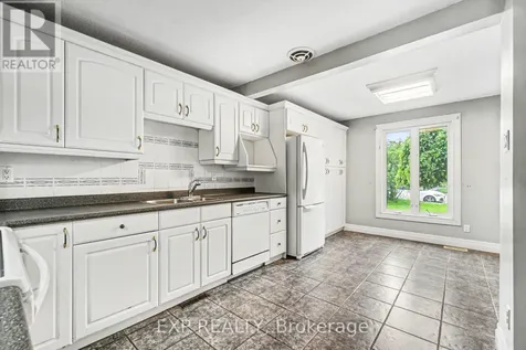 82 Sherway Drive Ottawa ON K2J 1N8