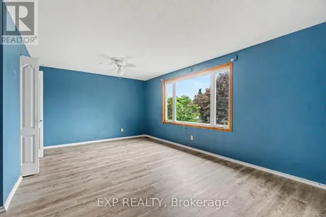82 Sherway Drive Ottawa ON K2J 1N8