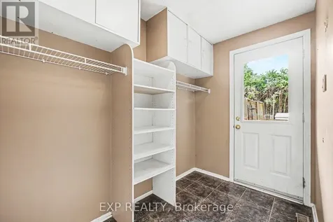 82 Sherway Drive Ottawa ON K2J 1N8