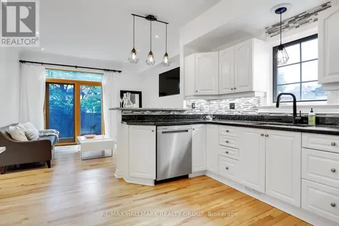 29 Thornton Avenue Ottawa ON K1S 2R8