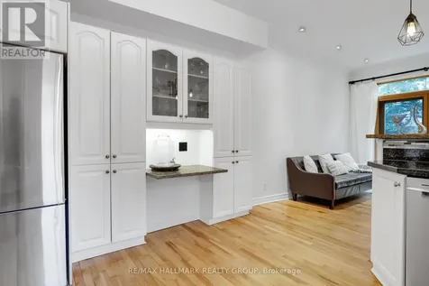 29 Thornton Avenue Ottawa ON K1S 2R8