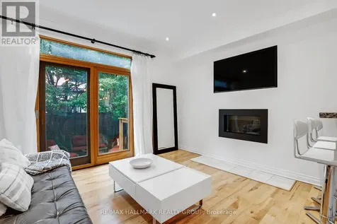 29 Thornton Avenue Ottawa ON K1S 2R8