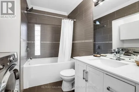 29 Thornton Avenue Ottawa ON K1S 2R8