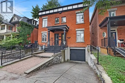 29 Thornton Avenue Ottawa ON K1S 2R8