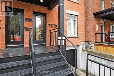 29 Thornton Avenue Ottawa ON K1S 2R8
