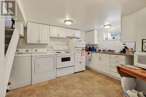93 Ontario Street Ottawa ON K1K 1K8