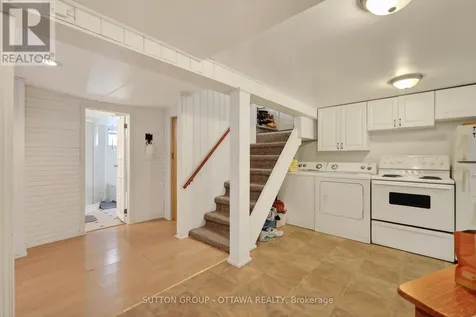 93 Ontario Street Ottawa ON K1K 1K8