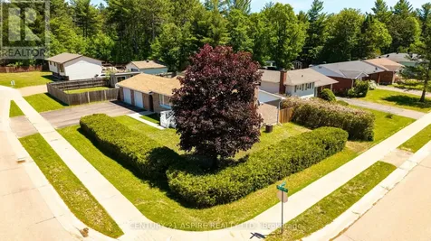 17 Maple Avenue Petawawa ON K8H 2Y4