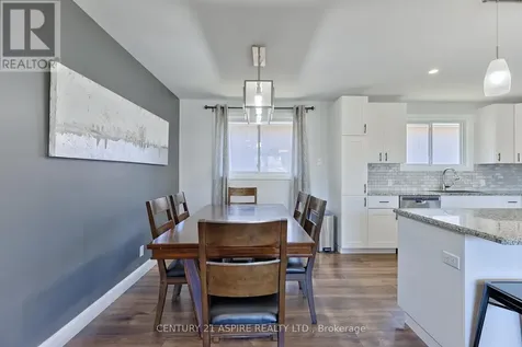 17 Maple Avenue Petawawa ON K8H 2Y4
