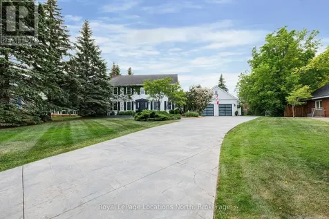 42 Lockhart Road Collingwood ON L9Y 2L3