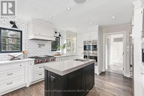 42 Lockhart Road Collingwood ON L9Y 2L3