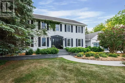 42 Lockhart Road Collingwood ON L9Y 2L3