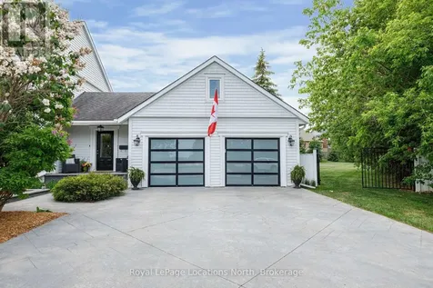 42 Lockhart Road Collingwood ON L9Y 2L3