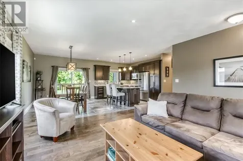16 Montee Genereux Street Chelmsford ON P0M 1L0