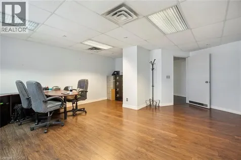 504 Kenora Avenue Hamilton ON L8E 3X8