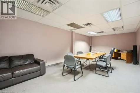 504 Kenora Avenue Hamilton ON L8E 3X8
