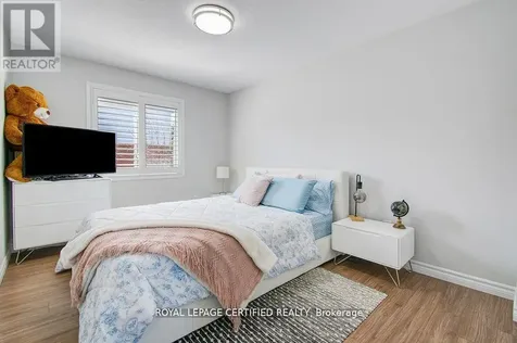 209 Briarmeadow Drive Kitchener ON N2A 4C5