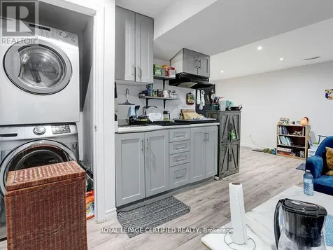 209 Briarmeadow Drive Kitchener ON N2A 4C5