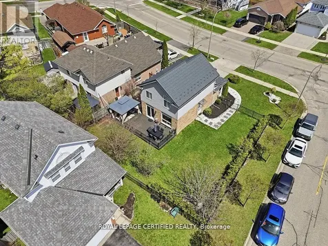 209 Briarmeadow Drive Kitchener ON N2A 4C5
