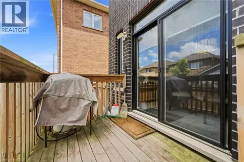 11 Morrison Drive Ancaster ON L9K 0H7