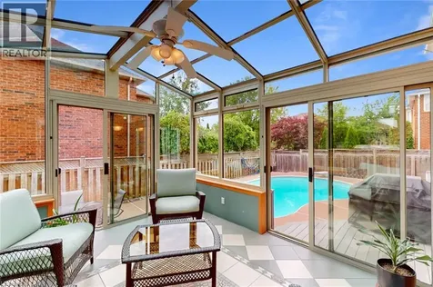 6872 Round Leaf Court Mississauga ON L5N 6X6